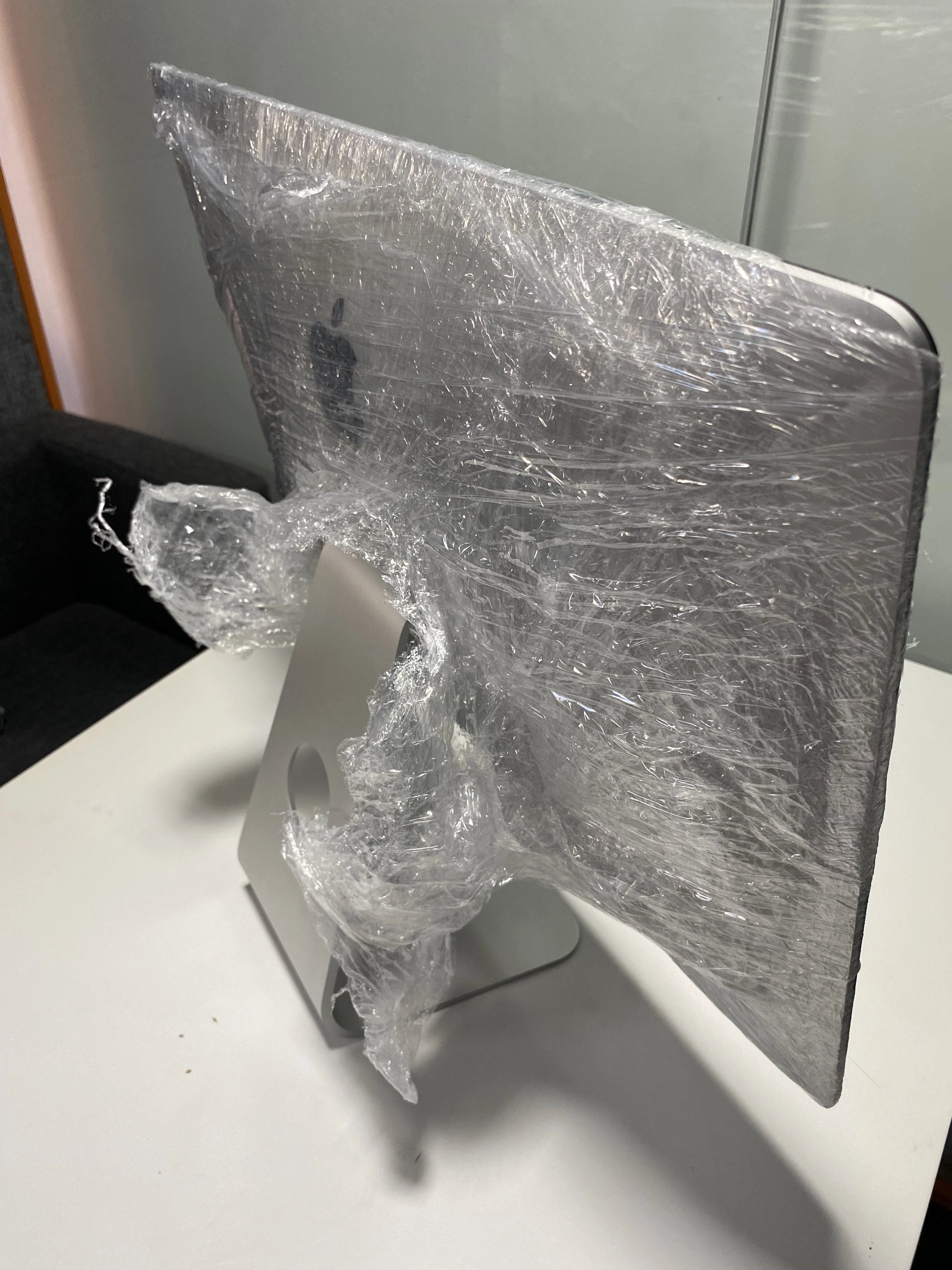 APPLE IMAC  21,5’’ RETİNA 4K