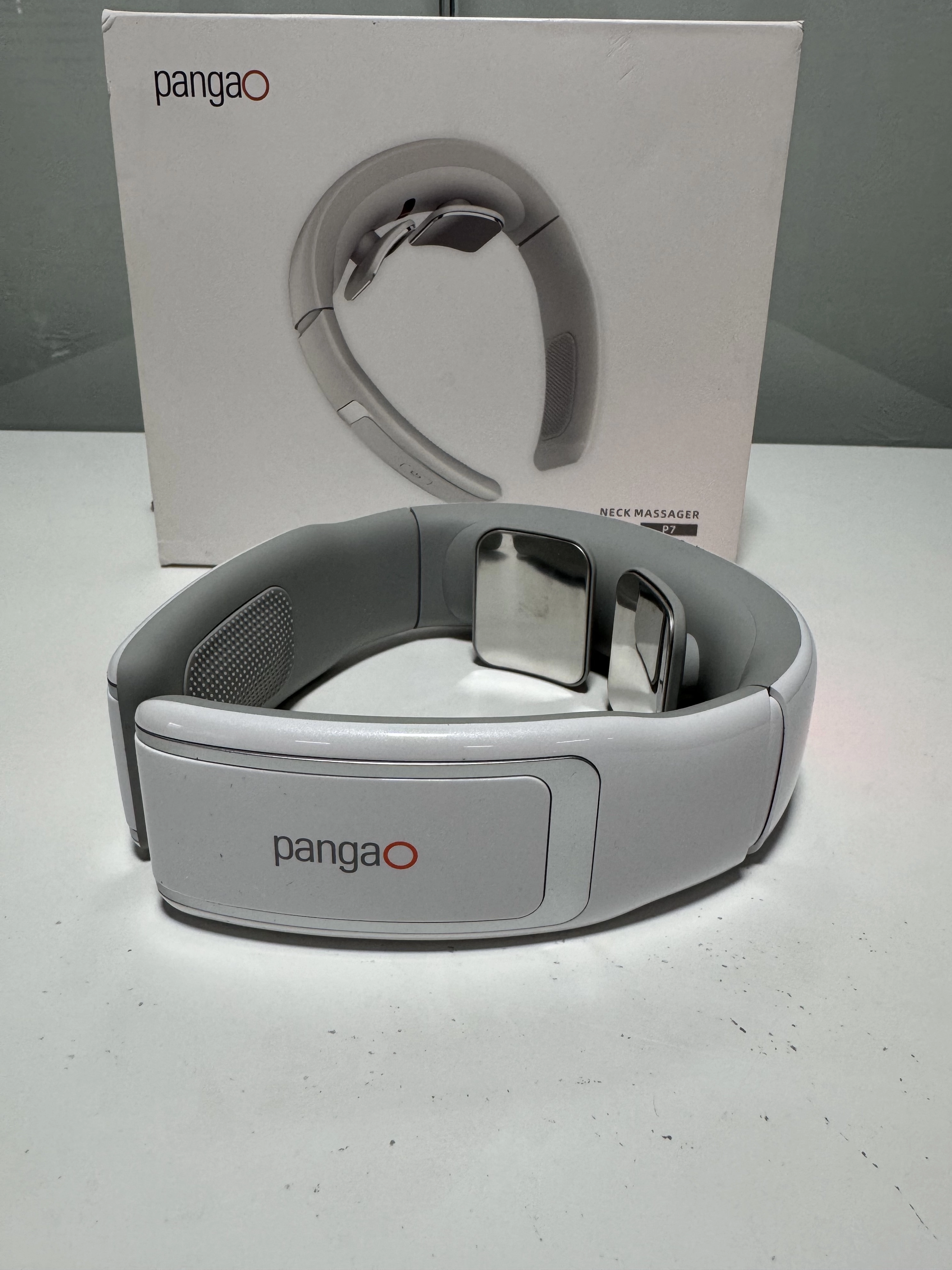 PANGAO P7 AKILLI BOYUN MASAJ & TERAPİ ALETİ