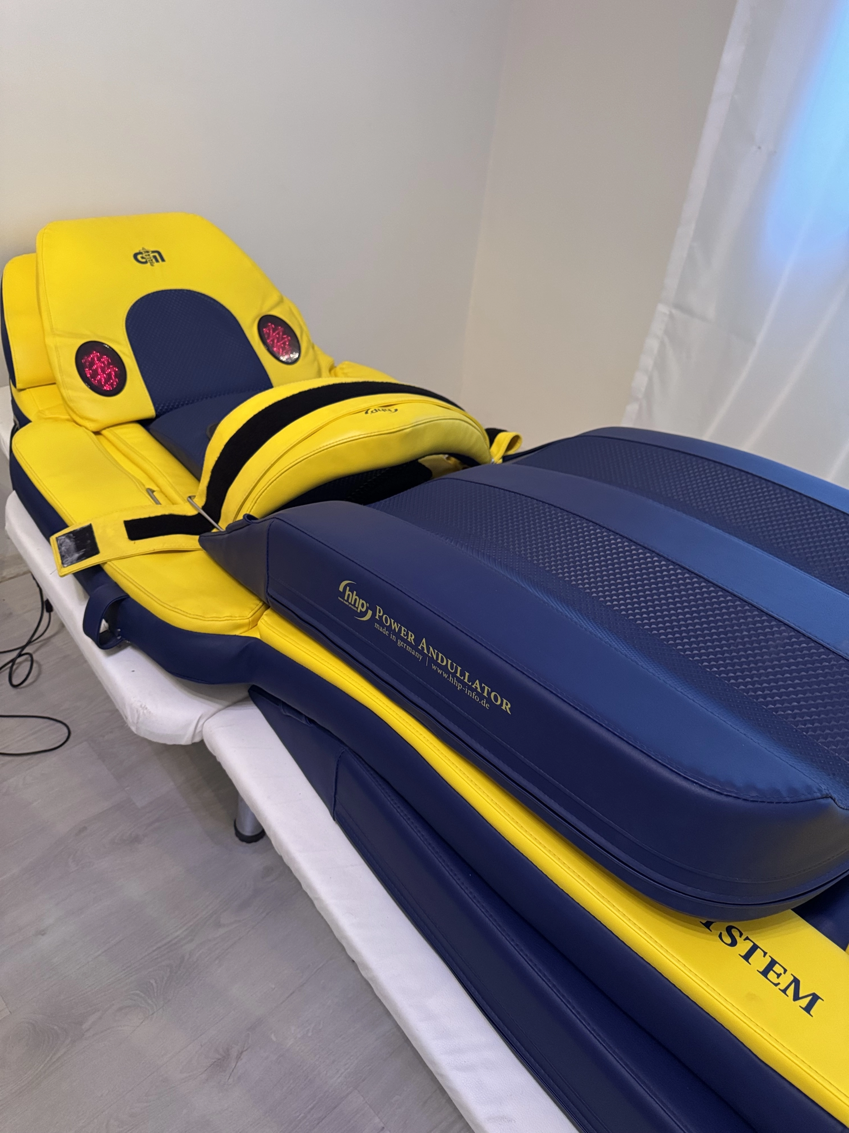 ANDUMEDIC 3 HOME YELLOW EDITION