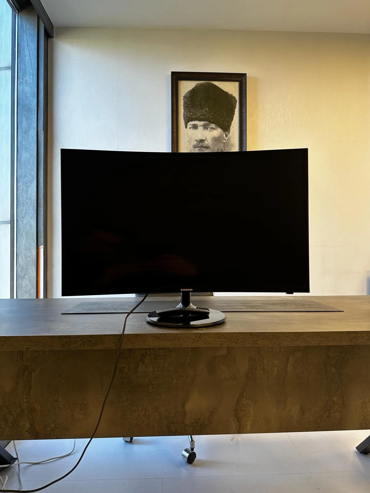 Samsung M5 Smart Monitör