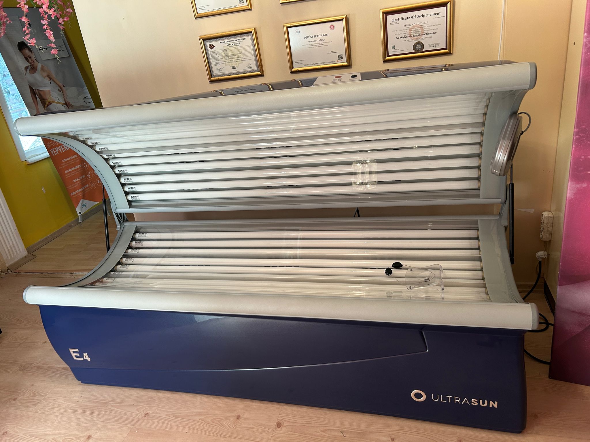 ULTRASUN SOLARIUM